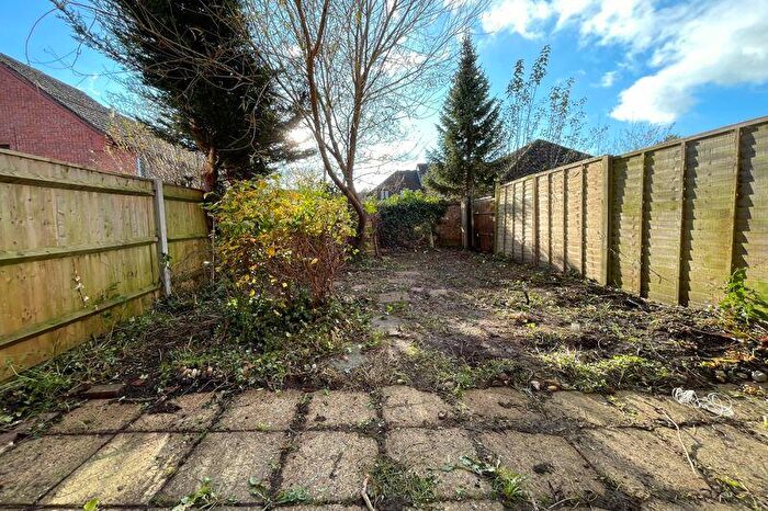 2 Bedroom Terraced House For Sale In Ashurst Bridge, SO40