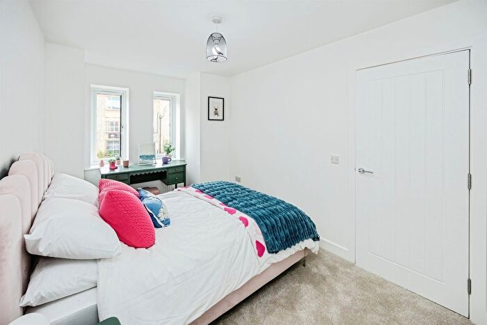 5 Bedroom Property To Rent In Spindle Spur, Bailiff Bridge, Brighouse, HD6