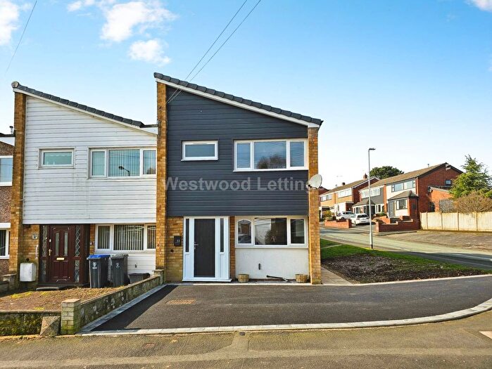3 Bedroom End Of Terrace House To Rent In Wallbridge Drive, Leek, ST13