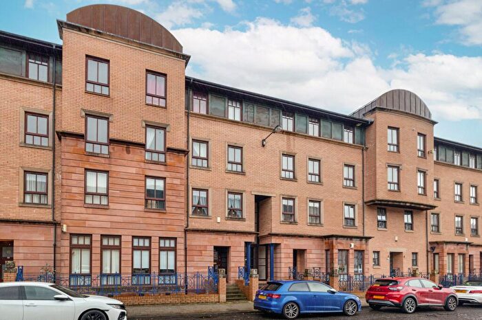 1 Bedroom Apartment For Sale In Errol Gardens, New Gorbals, Glasgow, G5