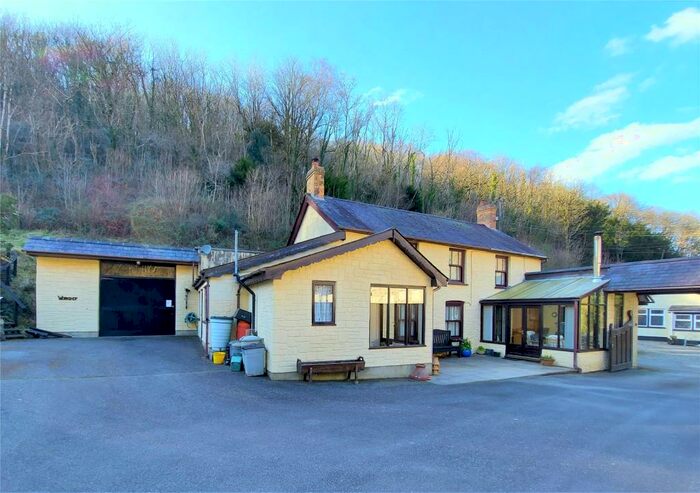 3 Bedroom Property For Sale In Gilfachrheda, New Quay, Ceredigion, SA45