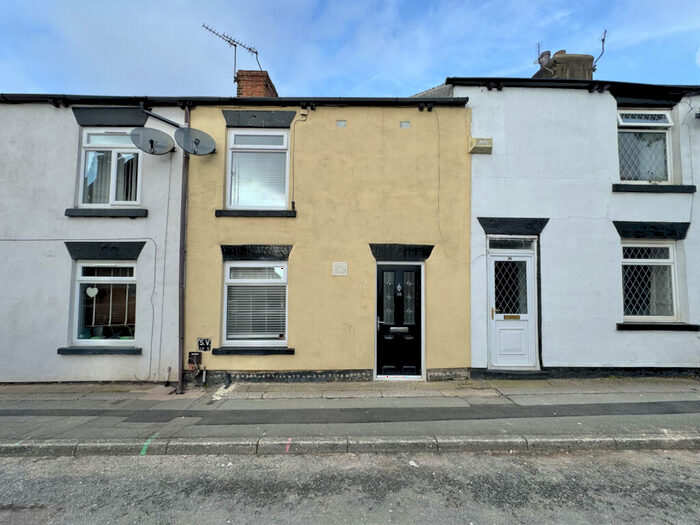 2 Bedroom Terraced House To Rent In Barley Hill, Garforth, Leeds, LS25