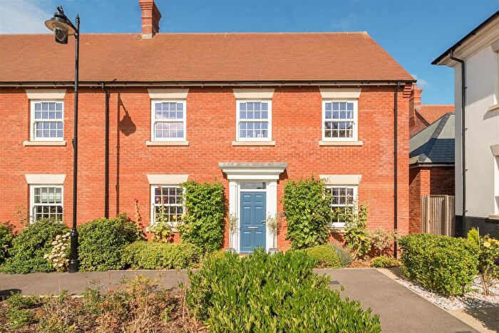 3 Bedroom Semi-Detached House For Sale In Higher Eastern Hill, Yeovil, BA21