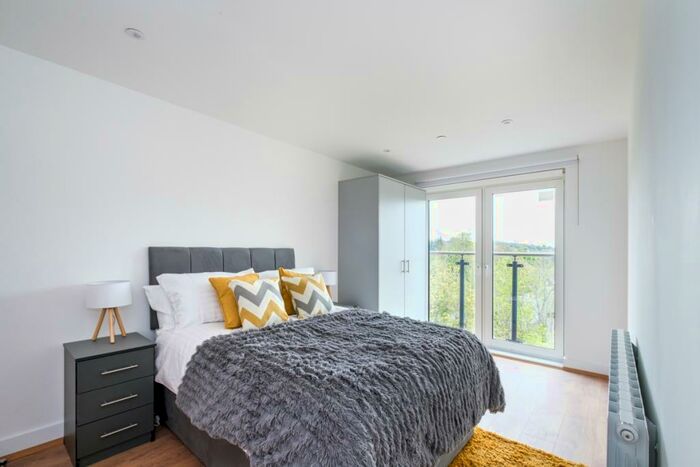 2 Bedroom Apartment To Rent In Whyteleafe House, Whyteleafe, CR3