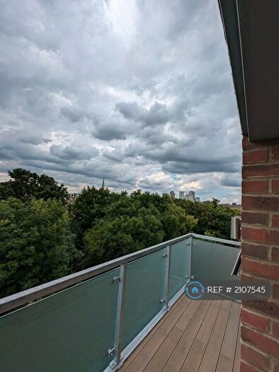 2 Bedroom Flat To Rent In Campshill Road, London, SE13