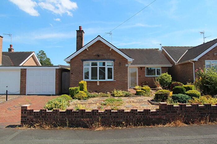 2 Bedroom Detached Bungalow For Sale In Carlson Drive, LL11