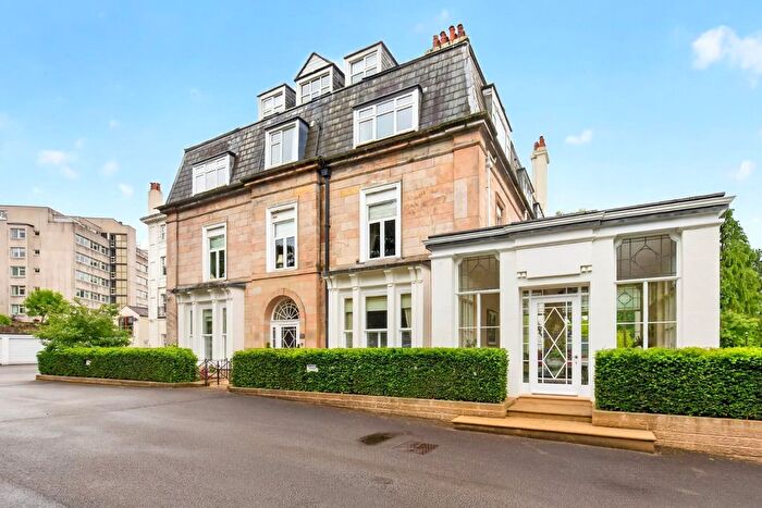3 Bedroom Flat For Sale In Victoria Road, Harrogate, HG2