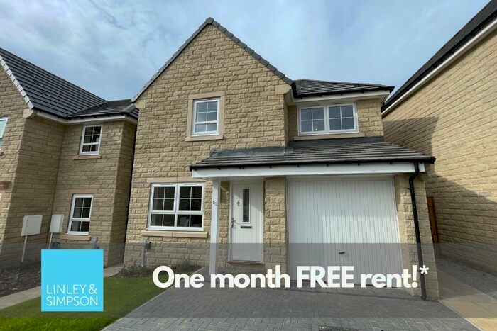 3 Bedroom Detached House To Rent In Pommell Drive, Eccleshill, Bradford, BD2