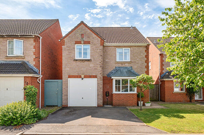 4 Bedroom Detached House For Sale In Turnpike Close, Yate, Bristol, Gloucestershire, BS37
