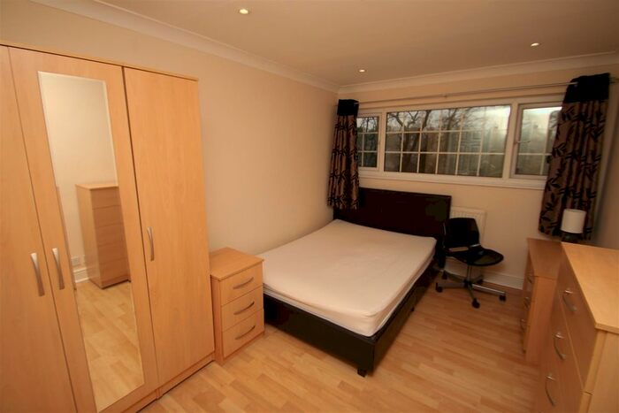 Property To Rent In Malvern Way, Hemel Hempstead, HP2