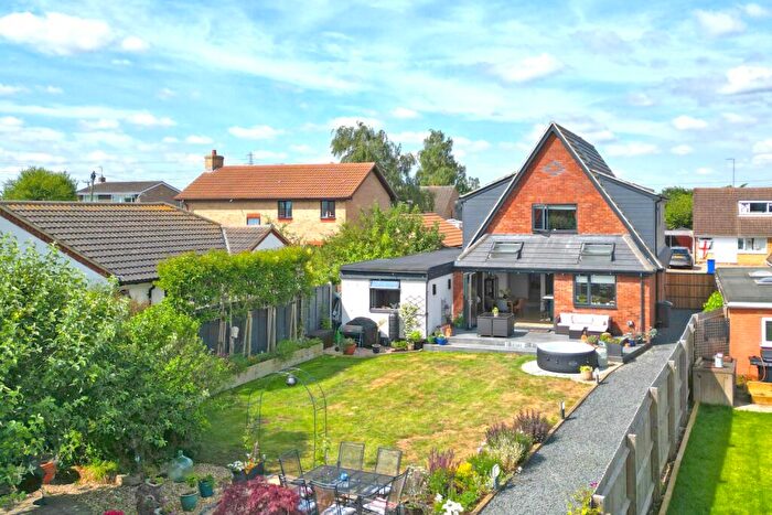 4 Bedroom Detached House For Sale In Pippin Close, Cogenhoe, Northampton, Northamptonshire, NN7