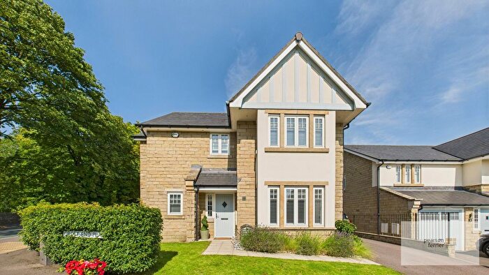 4 Bedroom Detached House For Sale In Croft End Place, Ramsbottom, Bury, BL0