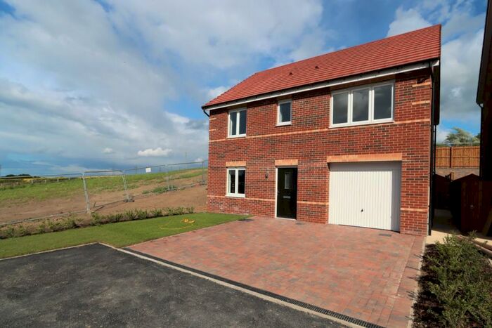 4 Bedroom Detached House To Rent In Brockwell Road, High Spen, Rowlands Gill, Tyne And Wear, NE39