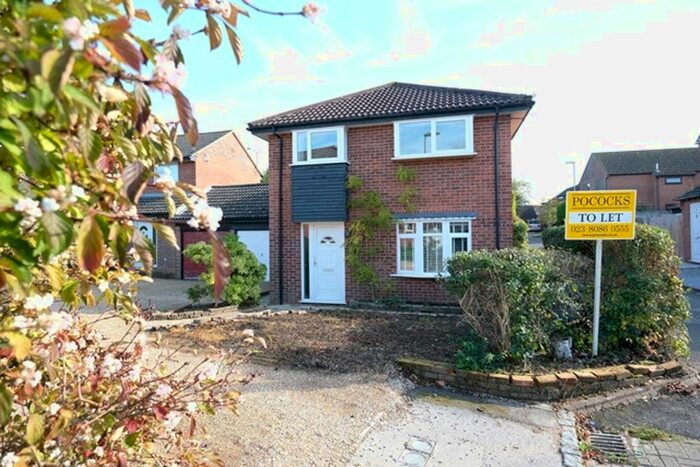 4 Bedroom Link Detached House To Rent In Lichen Way, Marchwood, SO40