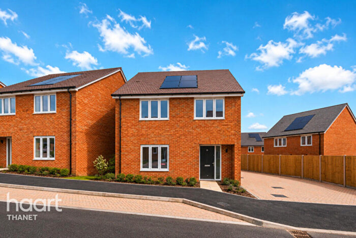 4 Bedroom Detached House For Sale In Maple Lane, Margate, CT9
