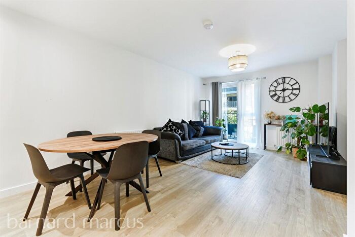 1 Bedroom Flat For Sale In Kingston Road, New Malden, KT3