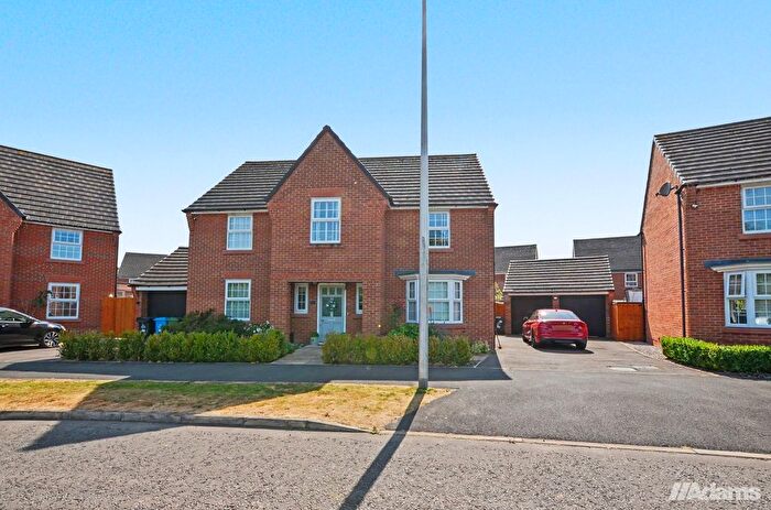 4 Bedroom Detached House For Sale In Walsingham Drive, Sandymoor, WA7