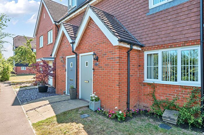 3 Bedroom Terraced House For Sale In Oddstones, Pulborough, RH20