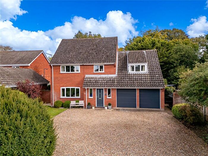5 Bedroom Detached House For Sale In Norwich Road, Brooke, Norwich, Norfolk, NR15
