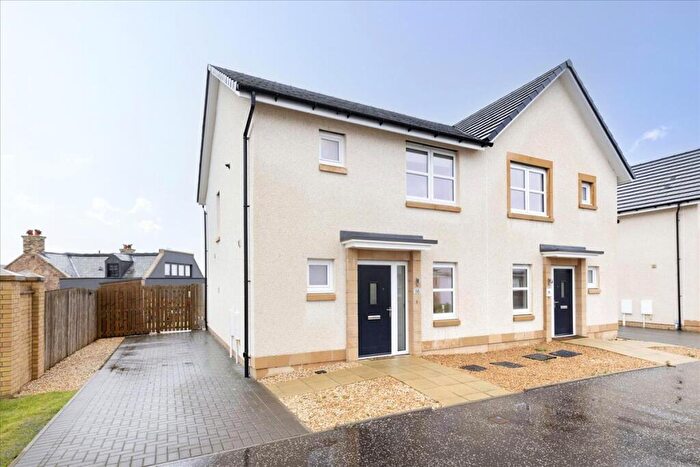 3 Bedroom Semi-Detached House For Sale In Shiel Hall Circle, Rosewell, EH24