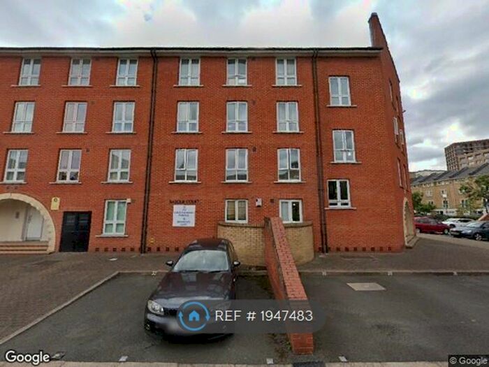 2 Bedroom Flat To Rent In Basque Court, London, SE16