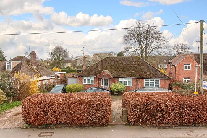 3 Bedroom Property For Sale In Mortimer Hill, Tring, HP23