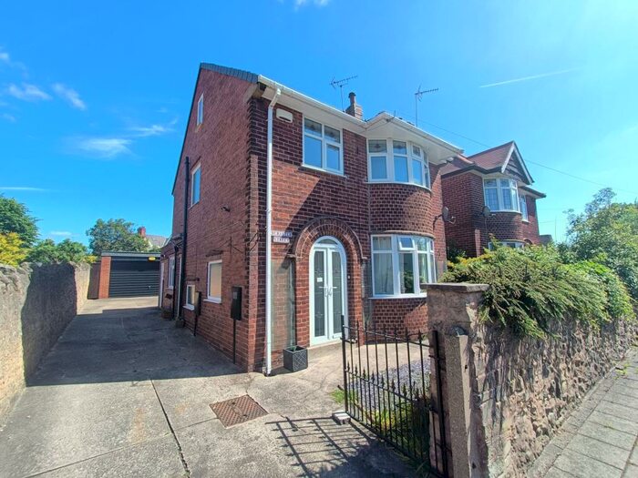 3 Bedroom Detached House To Rent In Craster Street, Sutton In Ashfield, NG17