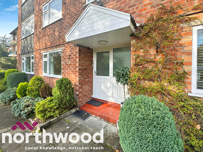2 Bedroom Flat For Sale In Westcliffe Road, Birkdale, Southport, PR8