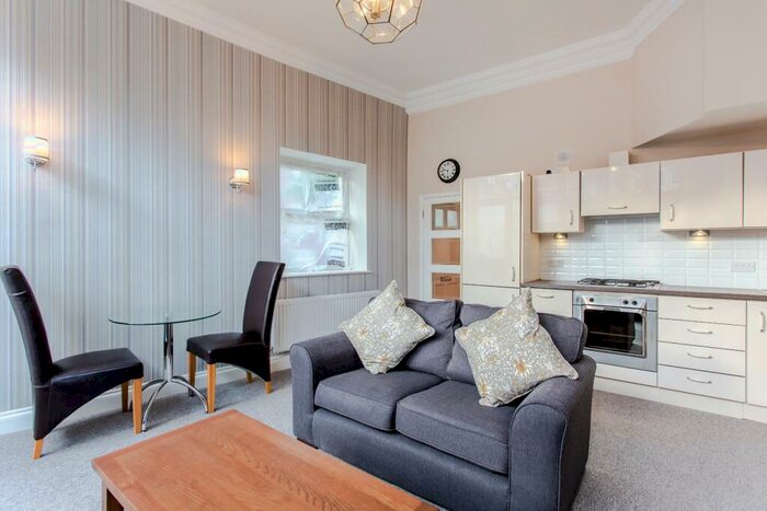 1 Bedroom Flat To Rent In Church Walk, NW2