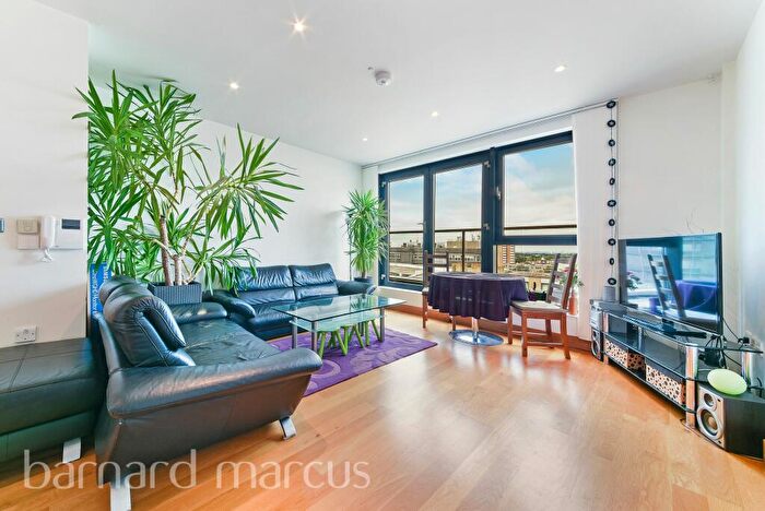 2 Bedroom Apartment To Rent In Scarbrook Road, Croydon, CR0