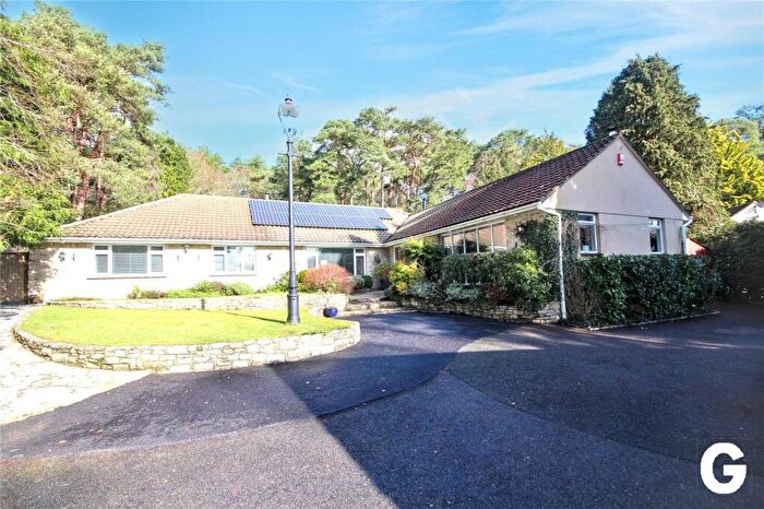 4 Bedroom Bungalow For Sale In St. Ives Park, Ashley Heath, Ringwood, BH24