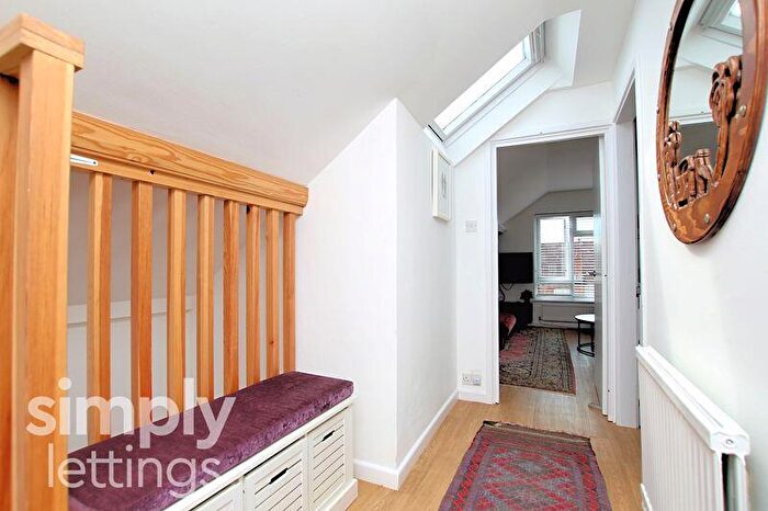 1 Bedroom Flat To Rent In Modena Road, Hove, BN3