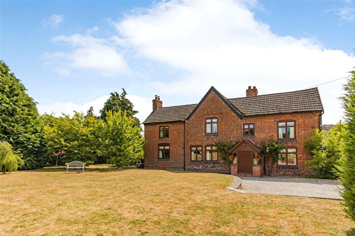 6 Bedroom Equestrian Property For Sale In Noneley, Wem, Shrewsbury, SY4