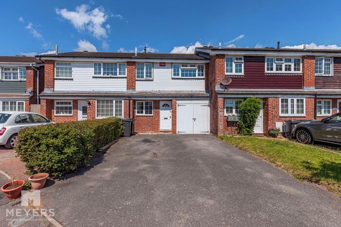 3 Bedroom Terraced House To Rent In Ampfield Road, Bournemouth, BH8