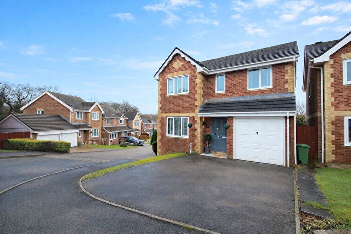 4 Bedroom Detached House For Sale In Willow Close, Beddau, Pontypridd, CF38