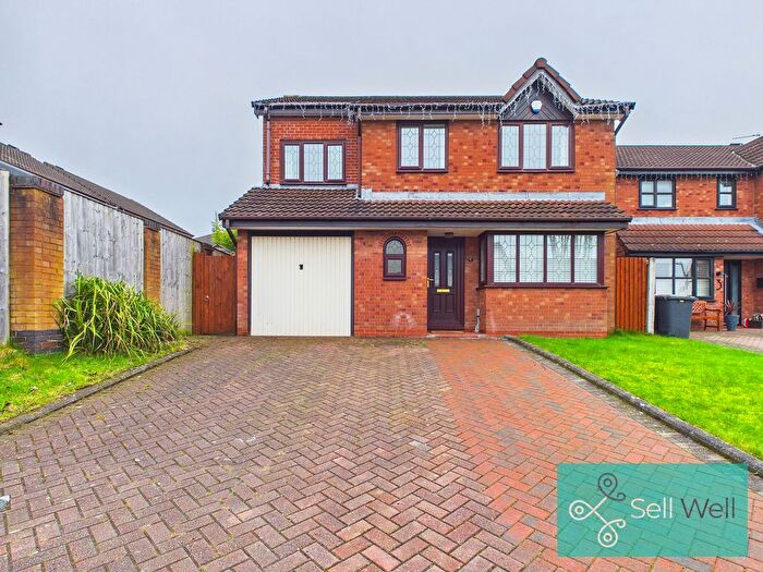 4 Bedroom Detached House For Sale In Mere Bank Close, Worsley, Manchester, M28