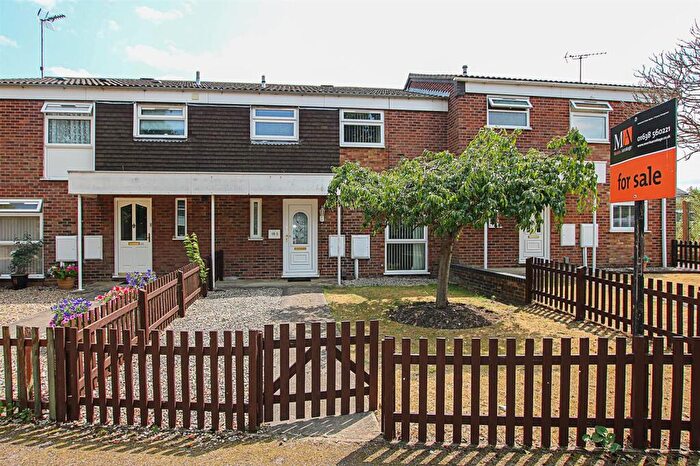 3 Bedroom Terraced House For Sale In Carson Walk, Newmarket, CB8