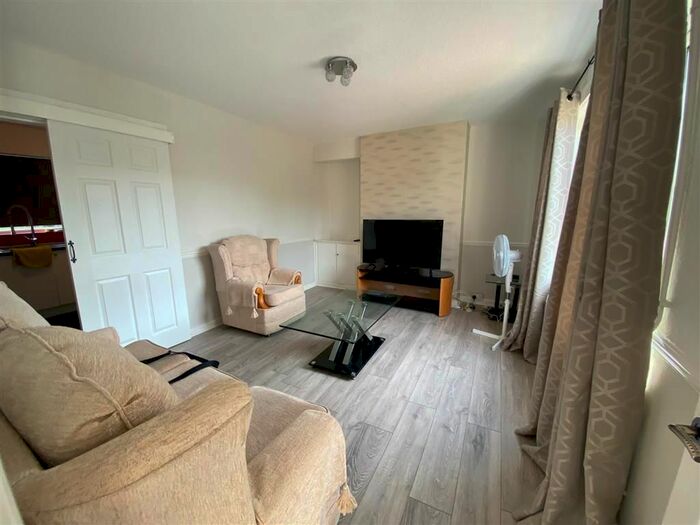 3 Bedroom Property To Rent In Welstead Avenue, Aspley, Nottingham, NG8