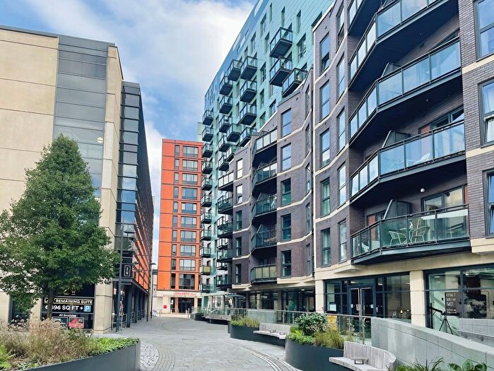 Studio To Rent In Leeds, Uk, LS10