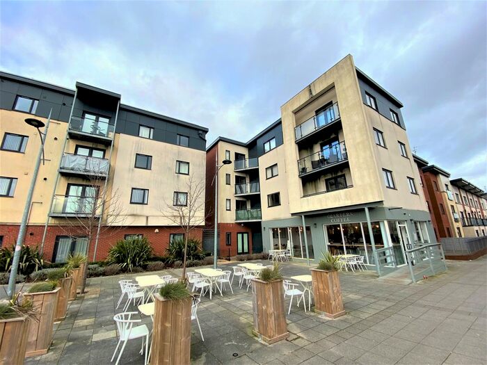 2 Bedroom Flat To Rent In Glen Avon House, Millennium Walk, Newport, NP19