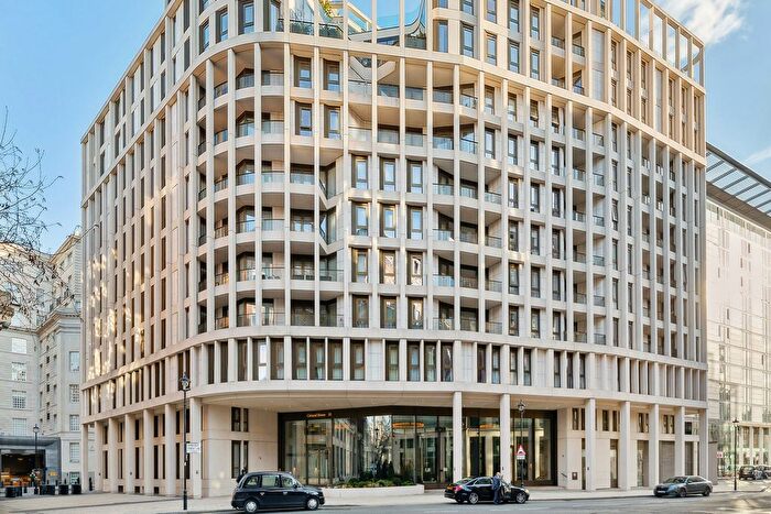 3 Bedroom Flat To Rent In John Islip Stree, London, SW1P