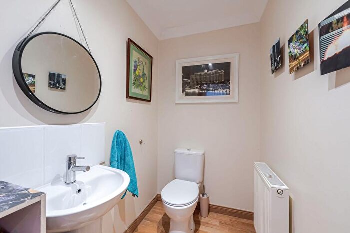 5 Bedroom Detached House For Sale In Curling Pond Lane, Longridge, Bathgate, EH47