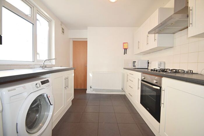 4 Bedroom Terraced House To Rent In Cranbrook Street, Cathays, CF24