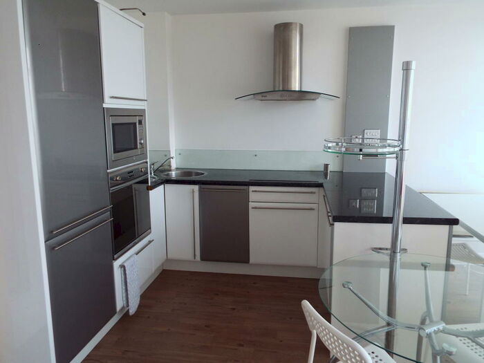 1 Bedroom Apartment To Rent In Crusader House, Thurland Street, NG1