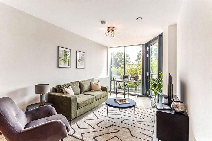 2 Bedroom Flat For Sale In Dylon Riverside, Purbeck Gardens, London, SE26