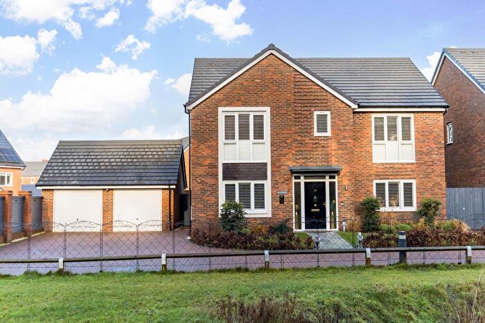 5 Bedroom Detached House For Sale In Maynard Street, Copthorne, RH10