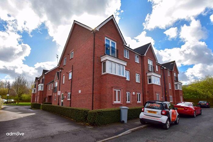2 Bedroom Flat For Sale In Top Floor Apartment At Pineacre Close, West Timperley, Altrincham, WA14