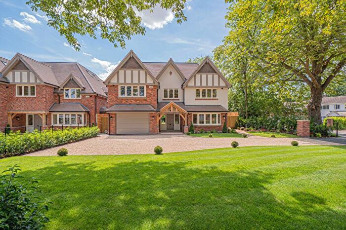 5 Bedroom Detached House For Sale In Blue Lake Road, Dorridge, B93