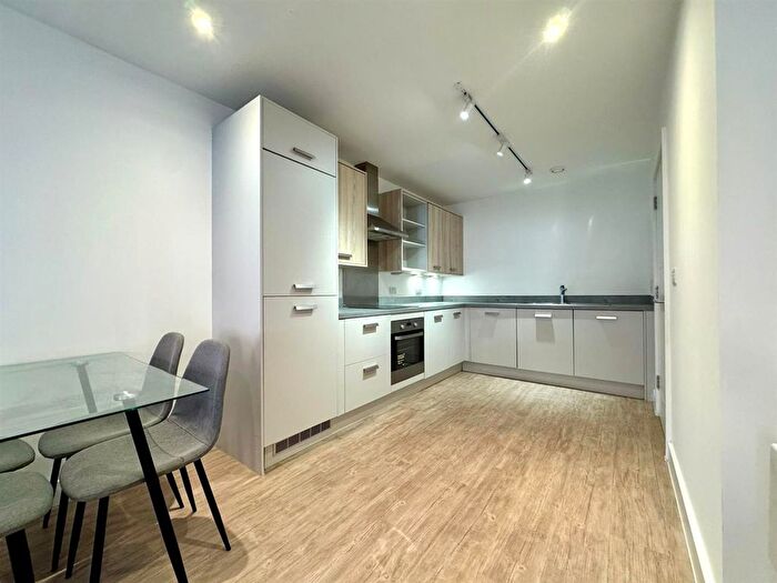 2 Bedroom Flat For Sale In Lombard Street, Birmingham, B12