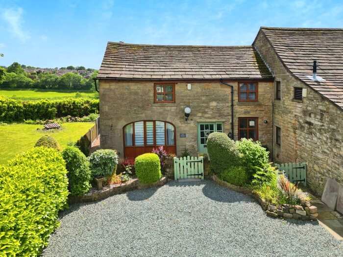 3 Bedroom Cottage For Sale In The Annexe, Billinge, WN5